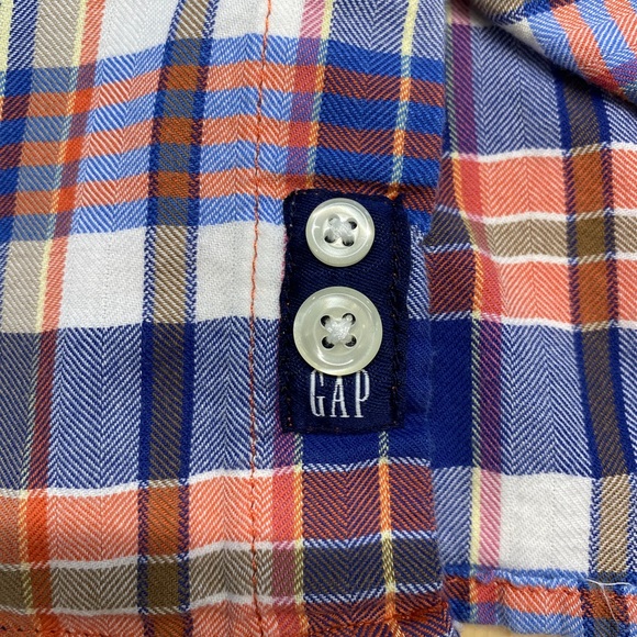 GapKids Plaid Shirt - Picture 4 of 6